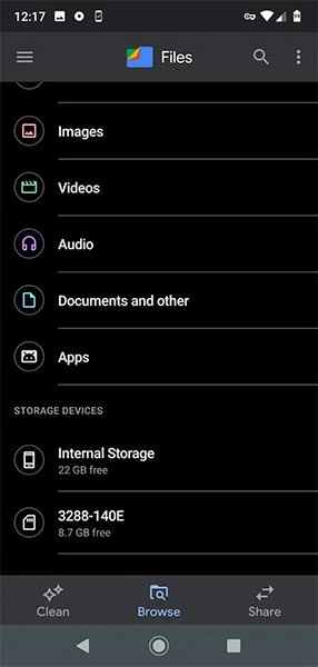 Jak přenést stažený obsah Netflix na SD kartu v systému Android