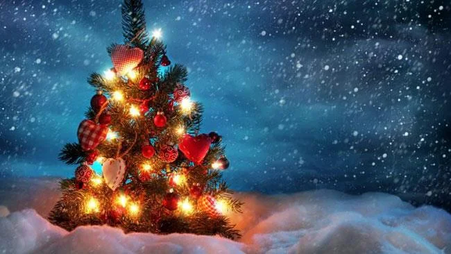 Ändra Windows 10-gränssnittet med ett vackert, gnistrande jultema Ändra Windows 10-gränssnittet med ett vackert, gnistrande jultema