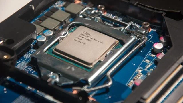 Instruktioner för överklockning av CPU
