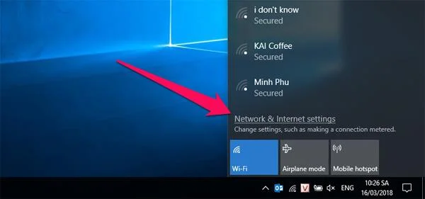 Instruktioner för att skjuta upp Windows 10 Spring Creators Update i 365 dagar
