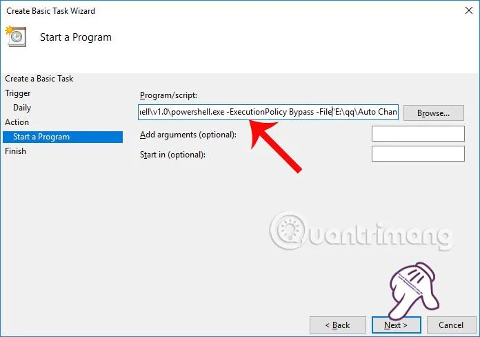 Как автоматично да направите фона тъмен на Windows 10