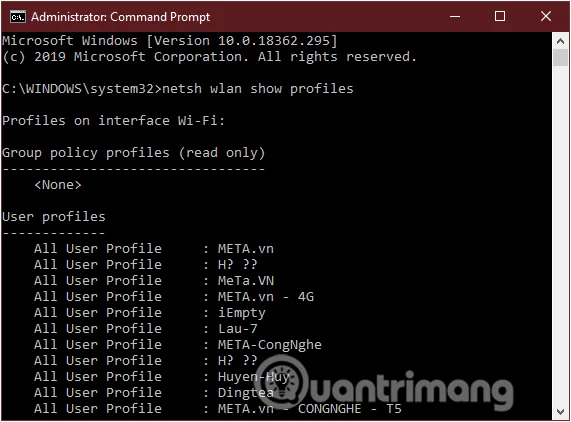 Hur tar man bort sparad WiFi på Windows 10?