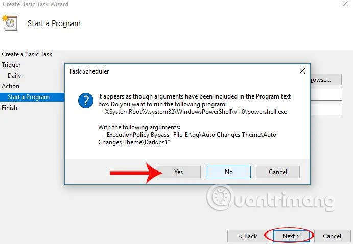Как автоматично да направите фона тъмен на Windows 10